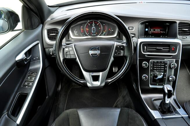 Volvo S60 2.0 D3 Lift Led R-Desing Alkantara Digital Navi FULL OPCJA