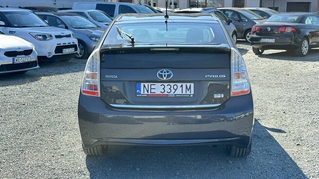 Toyota Prius 1.8 Hybryda Automat Navi Kamera Cofania Tempomat