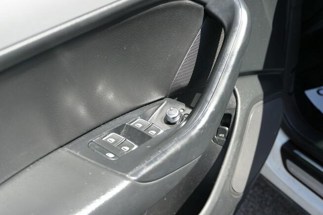 Audi Q3 zarejestrowany , ubezpieczony, s-line