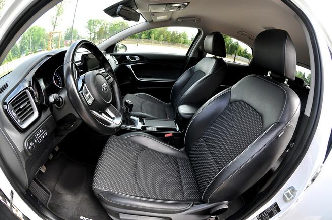 Kia XCeed 1,6CRDi 136KM Full Opcja