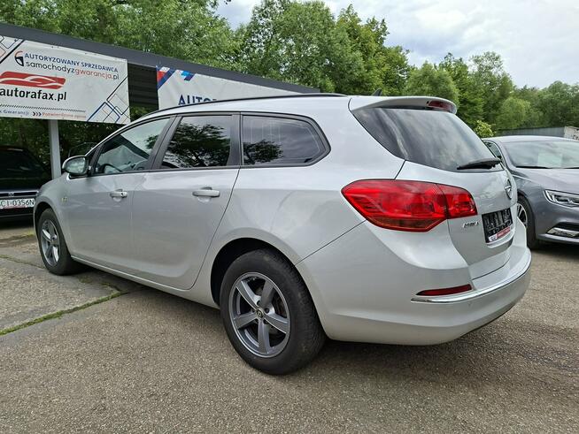 Opel Astra Klimatronic 2-stref, Podgrz. fotele + kierownica, PDC2x, 2 kpl. kół