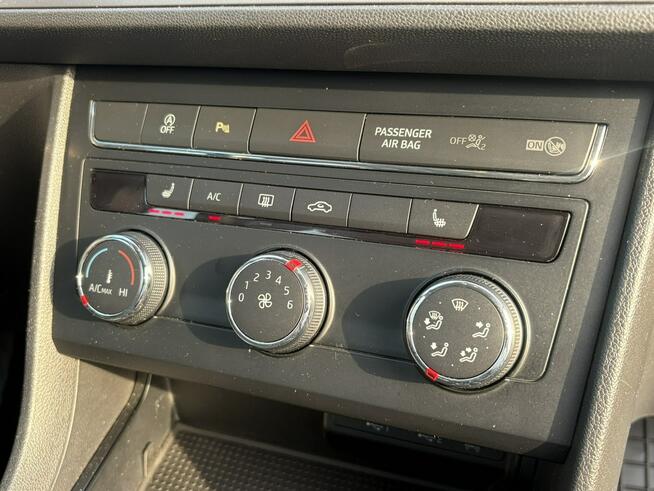 Seat Leon Salon PL * Serwisowany * Oryg. Przebieg * Apple Car P. * Podg. Fotele