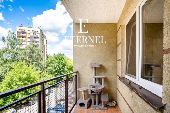 2 osobne pokoje + taras 15m i balkon. Pet friendly