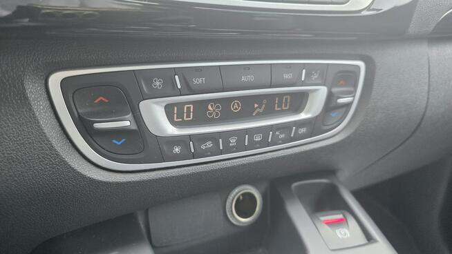 Renault Grand Scenic Navi 7 osobowy mały przebieg ledy