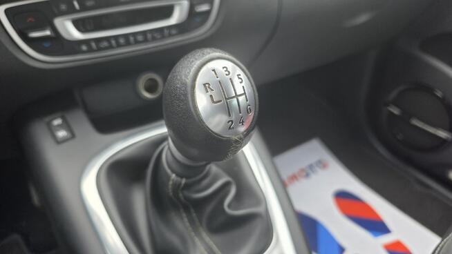 Renault Grand Scenic Navi 7 osobowy mały przebieg ledy