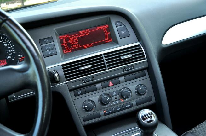 Audi A6 2.4 176 KM