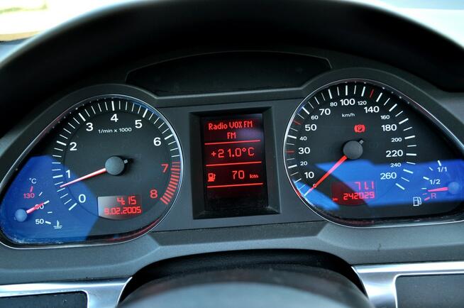 Audi A6 2.4 176 KM