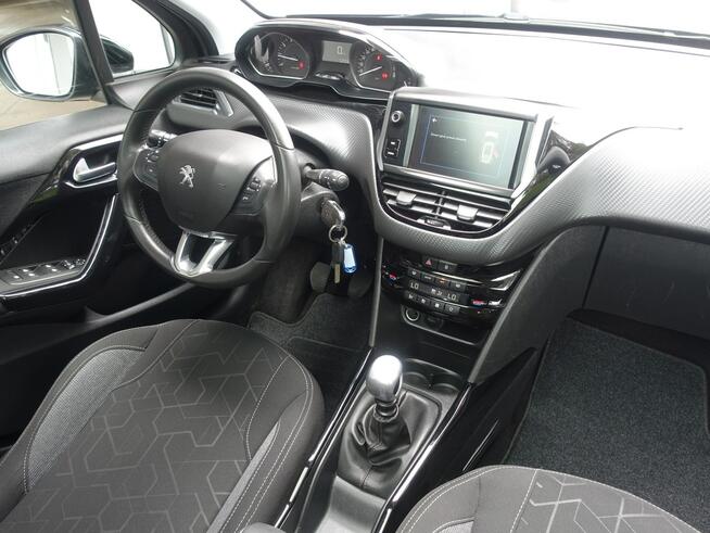 Peugeot 2008 1,2i Panorama Ledy Klimatronik Niski przebieg Opłacony VIP Gwarancja