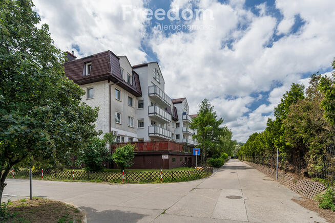 Zadbane mieszkanie przy pętli Nowodwory