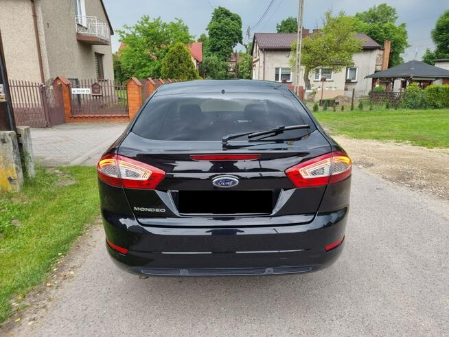 Ford Mondeo Titanium / Brązowe skóry / Super zadbany / 2x kpl. opon / Convers
