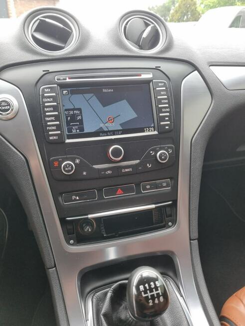 Ford Mondeo Titanium / Brązowe skóry / Super zadbany / 2x kpl. opon / Convers