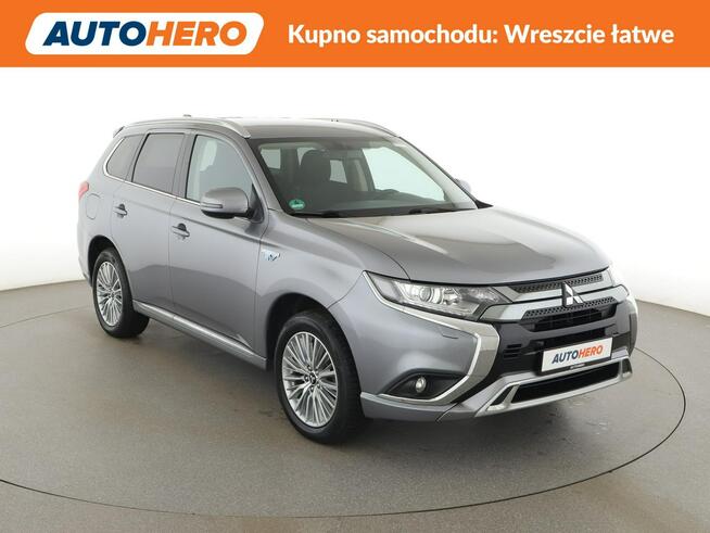 Mitsubishi Outlander PHEV, Automat, 4x4, Kamera, Navi, Pofg.fotele,