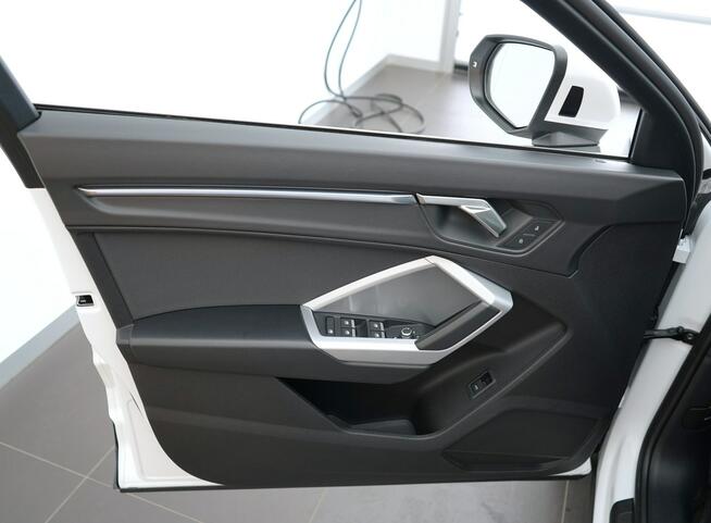 Audi Q3 35TDI 150KM VirtualPlus Tempomat Ambiente Led Kamera MartwePole