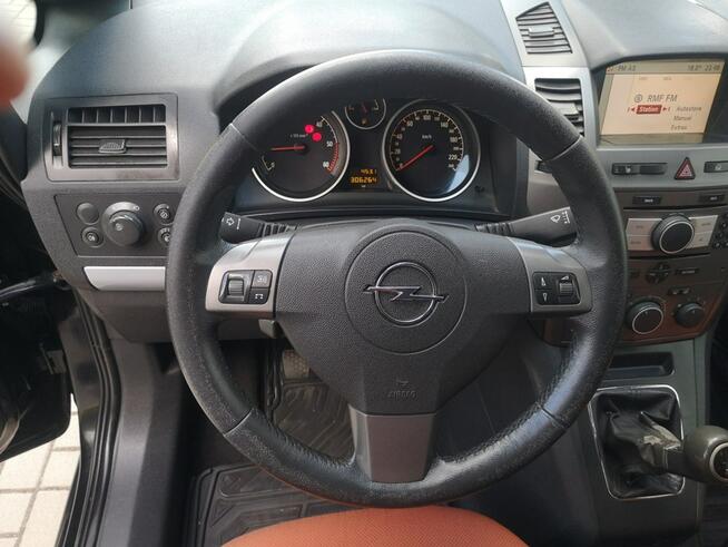 Opel Zafira 1.9 CDTI 120KM Klimatr Navi Temp Isofix ALU 17 7-osobowy Serwisowany
