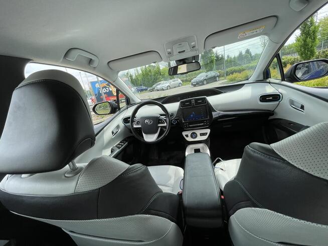 Toyota Prius 4