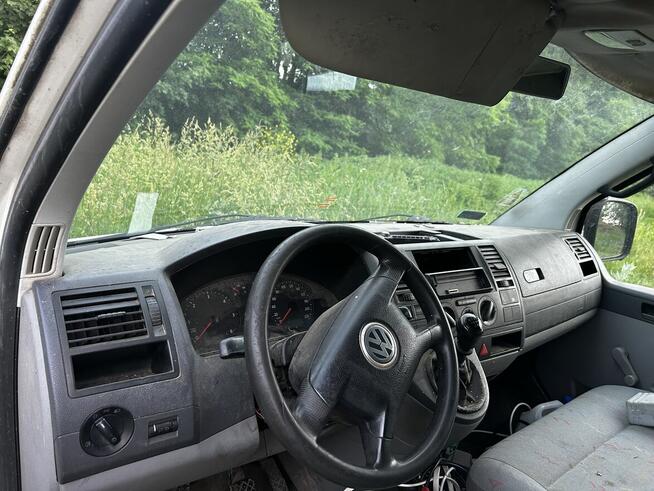 Sprzedam - VW T5 uszkodzony