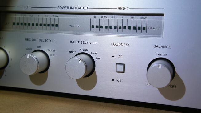 Wzmacniacz DENON PMA-710 (1982-1983r.) rzadki model