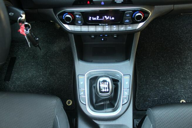 Hyundai i30 T-GDI 140 KM Intro Panorama Bogate wyposażenie