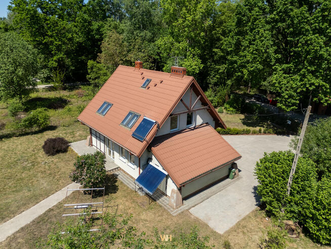 Dom Henryków-Urocze gm. Piaseczno, Leszczynowa