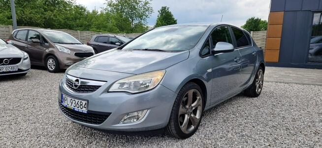 Opel Astra Jeden Właściciel Zarejestrowany 1.7 Cdti