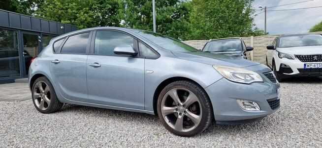 Opel Astra Jeden Właściciel Zarejestrowany 1.7 Cdti
