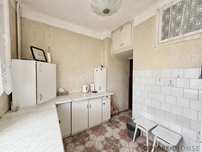 Plac Hallera | 2 pokoje | Winda | Cegła