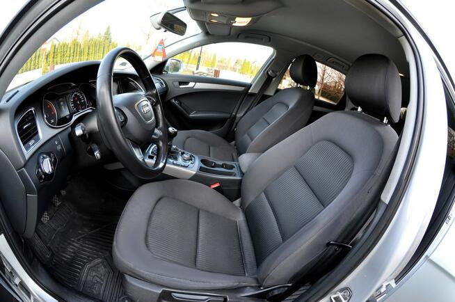 Audi A4 2.0TDI Lift Klimatronik Navi Alufelgi Parktronik