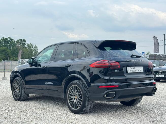 Porsche Cayenne, 2016