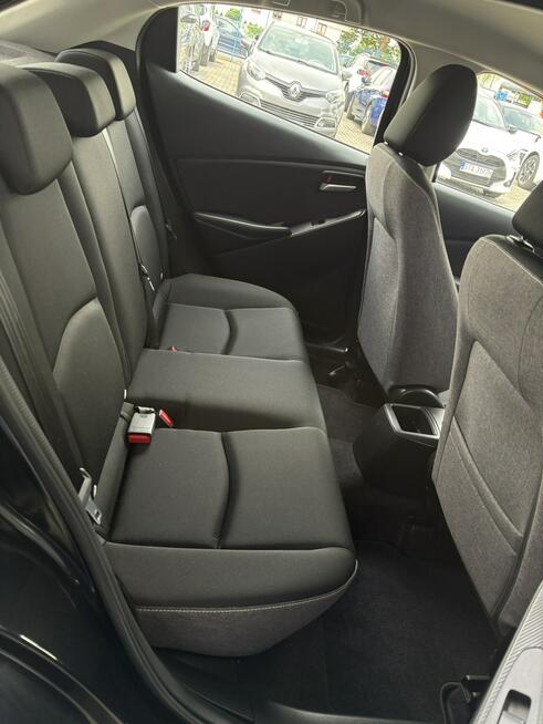 Mazda 2 Rezerwacja