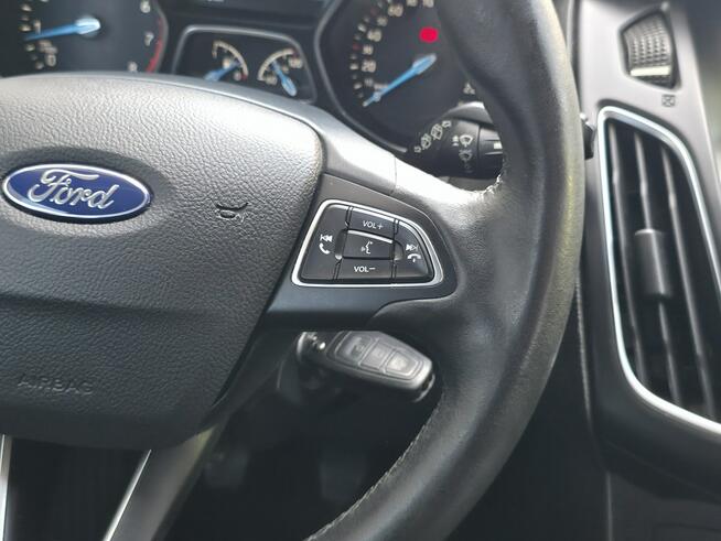 Ford Focus 1.0 Benzyna | Serwisowany | Gwarancja | Bogate wyposażenie |
