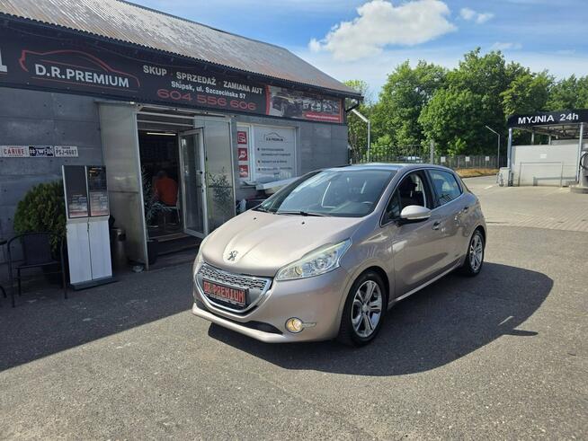 Peugeot 208 1.6 Benzyna 120 KM, Klima, LED, Panorama, Alufelgi, Nawigacja