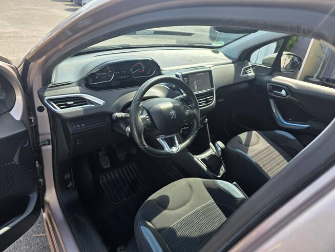 Peugeot 208 1.6 Benzyna 120 KM, Klima, LED, Panorama, Alufelgi, Nawigacja