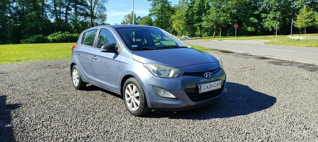 Hyundai i20 Lift, super stan.