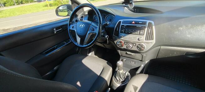 Hyundai i20 Lift, super stan.
