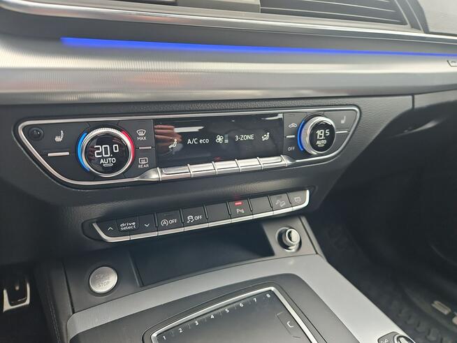 Audi Q5 S_Line_LED_Kamera_Skóra_El.Fotel_Virtual_20"_SoundSystem_3_Strefy