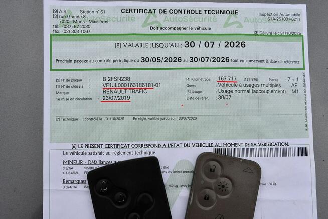 Renault Trafic 1.6 dCi 8-osób 100%-Bezwypadkowy 2xBoczne drzwi Navi Kamera 169tys.km