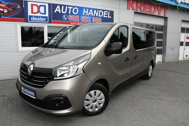 Renault Trafic 1.6 dCi 8-osób 100%-Bezwypadkowy 2xBoczne drzwi Navi Kamera 169tys.km