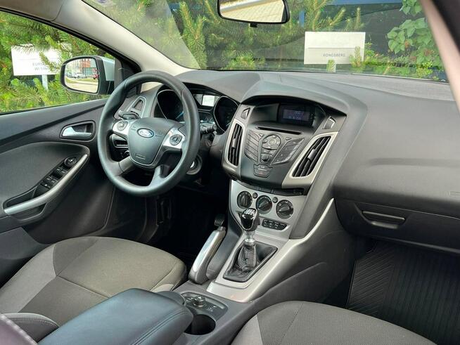 Ford Focus GWARANCJA * 1.6 benzyna 150 KM * MANUAL * zadbany * wawa
