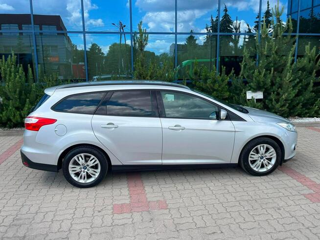 Ford Focus GWARANCJA * 1.6 benzyna 150 KM * MANUAL * zadbany * wawa