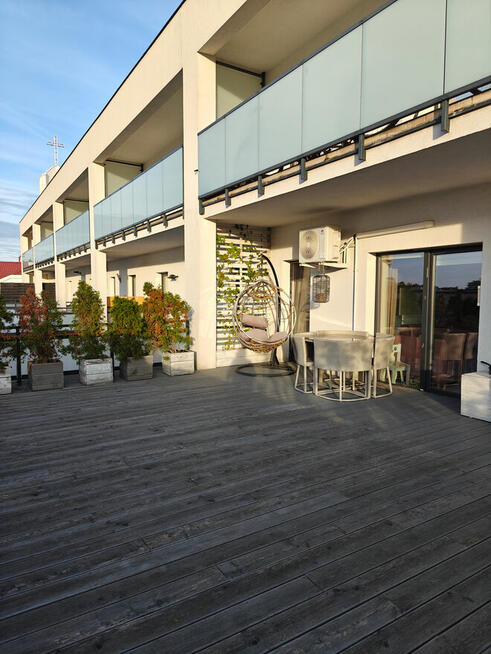 50 m² + taras 60 m² | Gotowe do zamieszkania | Klimatyzacja