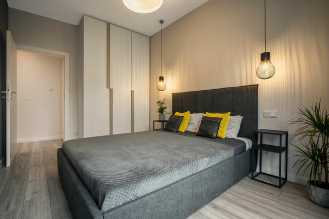 Apartament 2-sypialniowy z parkingem Fabryczna City