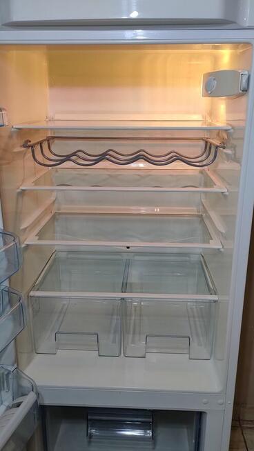 Lodówka Electrolux - wysokość 154 cm/pojemność 269 litrów