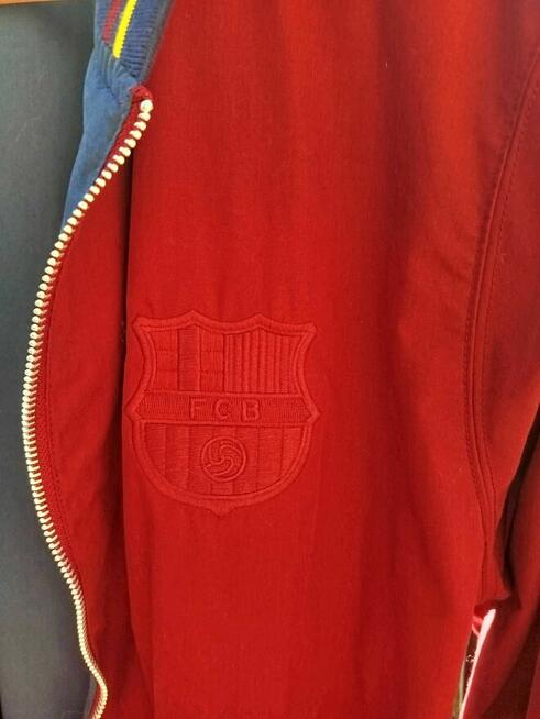 Nowa Dwustronna Kurtka Nike FC Barcelona – Rozmiar