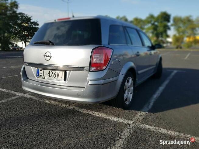 Opel Astra H 1.6 benzyna | 2 komp kół +Thule + Hak