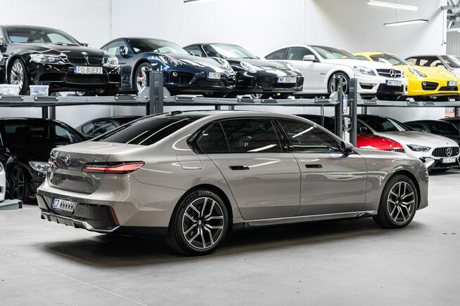 BMW 740 FV 23%. Gwarancja 12.2027. Webasto. Sky Lounge. Bezwypadkowy