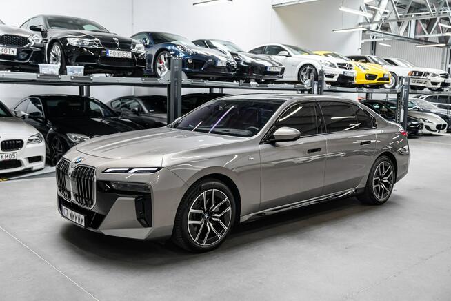 BMW 740 FV 23%. Gwarancja 12.2027. Webasto. Sky Lounge. Bezwypadkowy