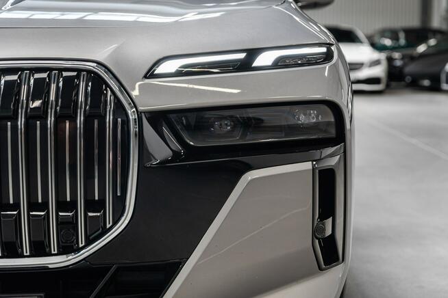 BMW 740 FV 23%. Gwarancja 12.2027. Webasto. Sky Lounge. Bezwypadkowy