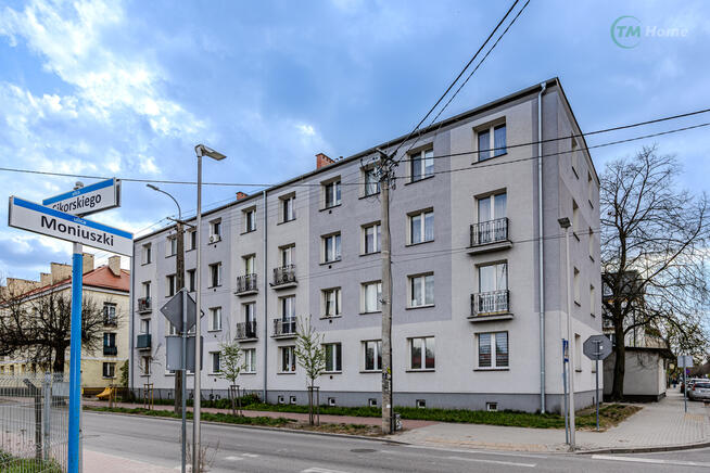 Dwa pokoje w centrum Wołomina.