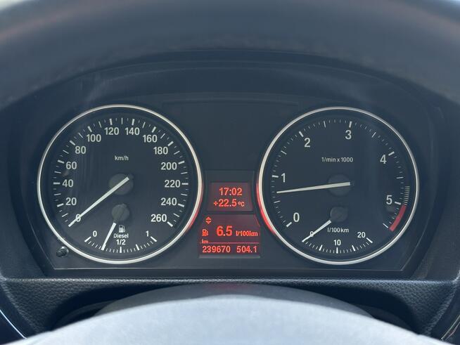 LCI E91 330d LIFT M-pakiet 3.0d 245KM Navi iDrive Xenon Zarejestrowany