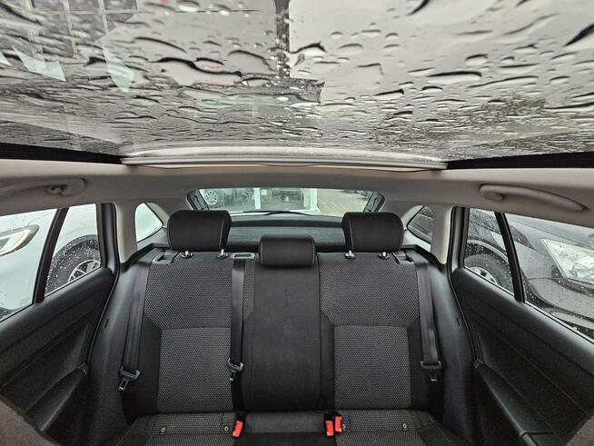 Škoda RAPID Panoramiczny dach, felgi 17, fotele sportowe,nawigacja, kamera cofania